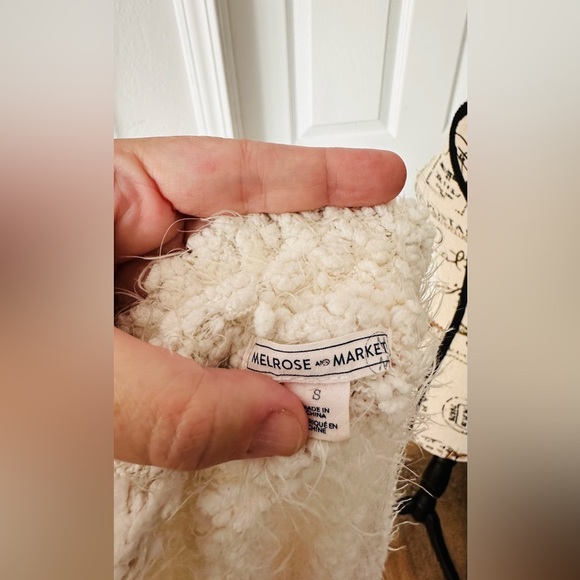 Open Front Cardigan Sweater - Picture 7 of 8